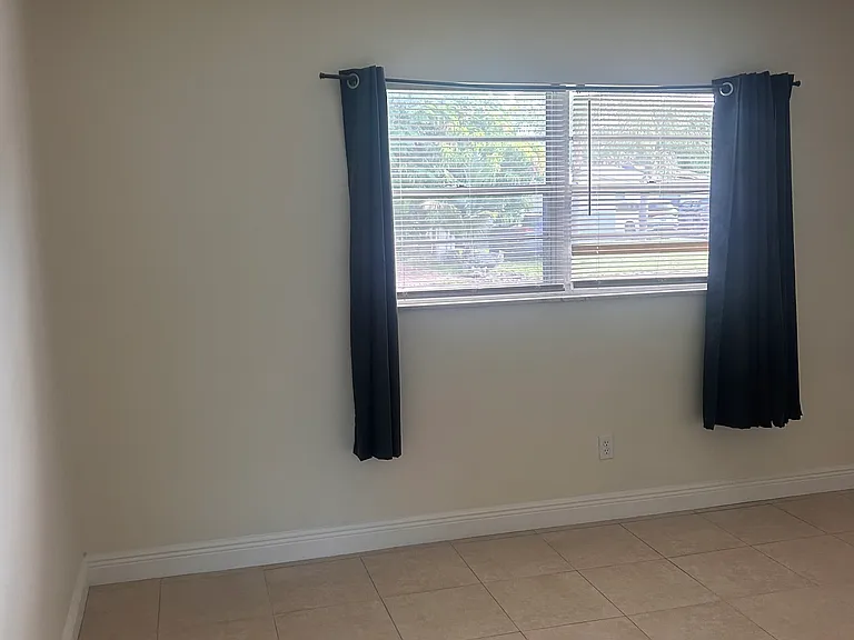 4378 Broadway St #4378 — Photo 16