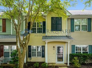 306 Commons Dr, Holly Springs, NC 27540