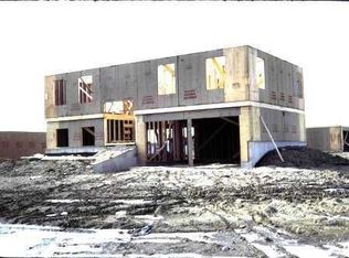 1380 Kingsdale Rd, Hoffman Estates, IL 60169