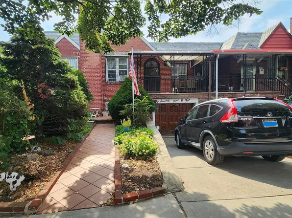 79-04 Kneeland Ave, Elmhurst, NY 11373