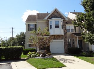 26 Wyndham Ct, Bordentown, NJ 08505