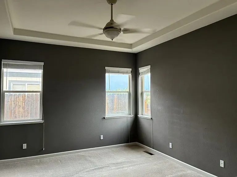 1497 Wessex Cir — Photo 6