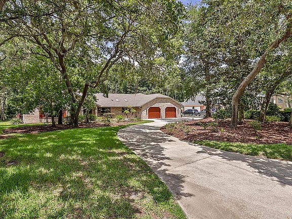 5th image of 20 Winding Creek Way