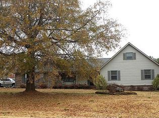 1081 Old Trinity Rd, Trinity, AL 35673