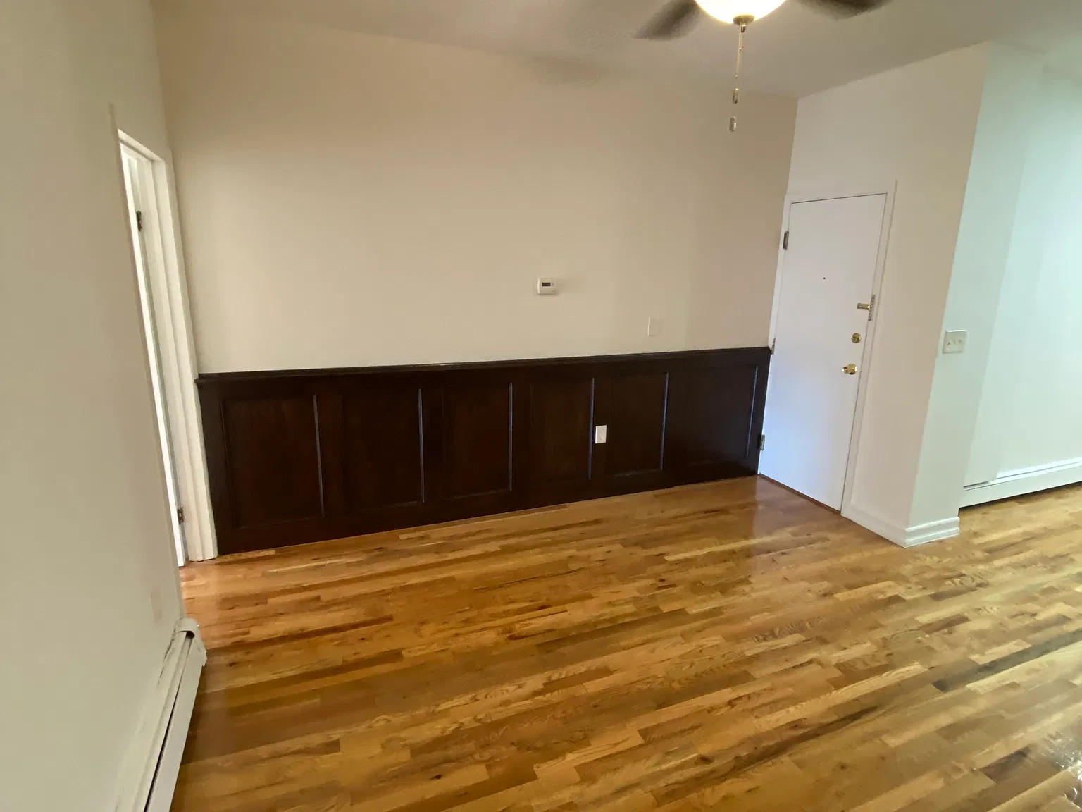 2 bed, 726 sqft, $3,600 — Photo 2