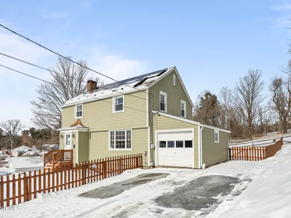 35 Circular Ave, Lee, MA 01238