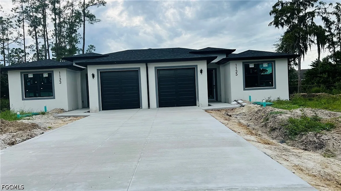 3 bed, 2.0 bath, 1280 sqft, $2,200 — Photo 3