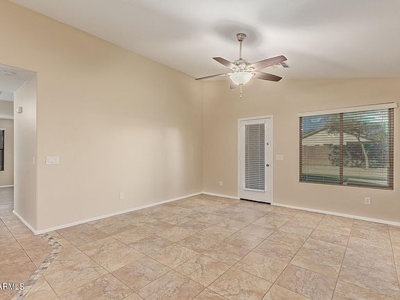 5th image of 40398 W SANDERS Way