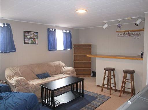 3rd image of 2619 Prescott Dr