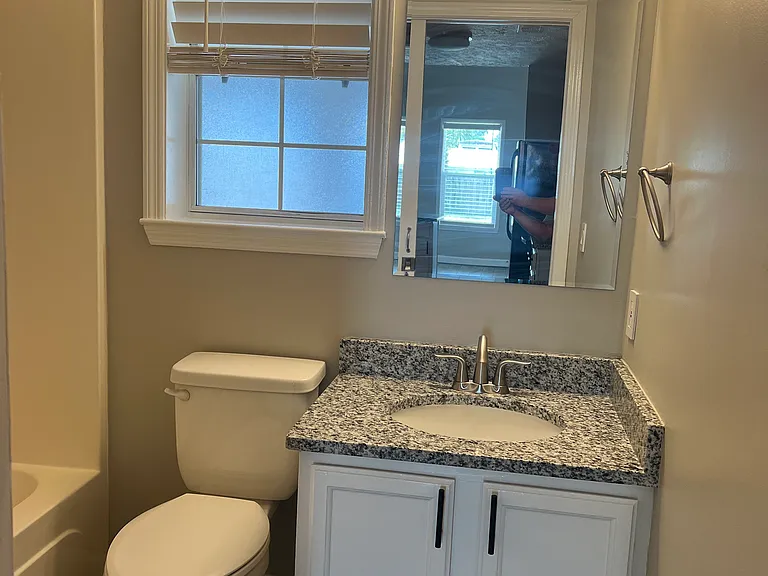 8315 Elizabeth Ave — Photo 6