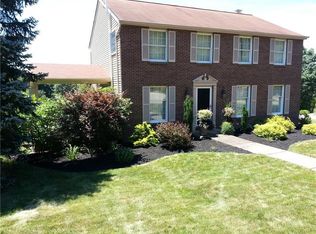 1643 Harvest Hill Dr, Pittsburgh, PA