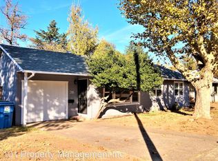 316 Hillview Ave, Ukiah, CA 95482