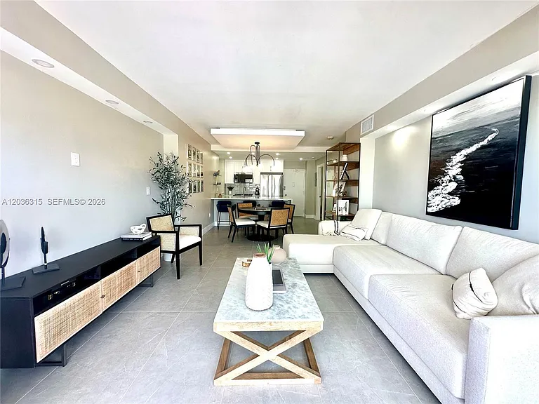 1980 S Ocean Dr #8D — Photo 13