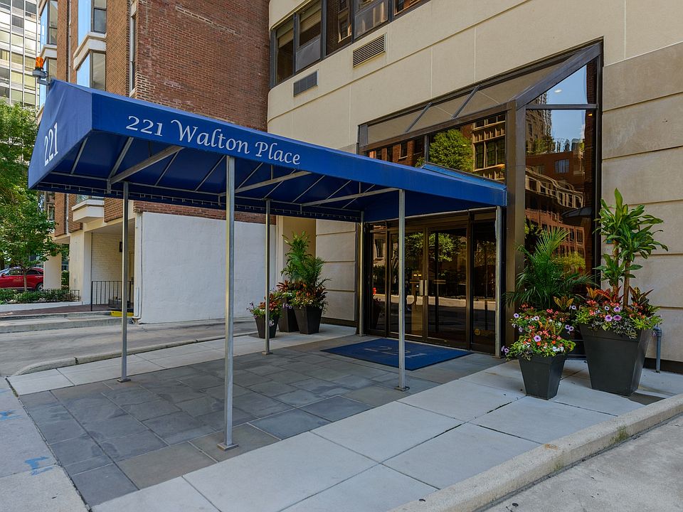 1st image of 221 E Walton St #18E