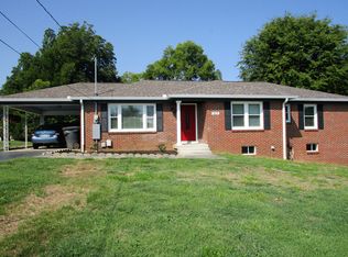 205 N Laurel Cir, Columbia, TN 38401