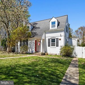 702 W Melrose Ave, Baltimore, MD, 21210