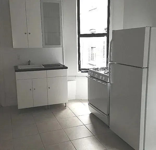 506 W 150th St #1E — Photo 3