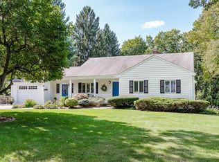 11 North St, Lexington, MA 02420