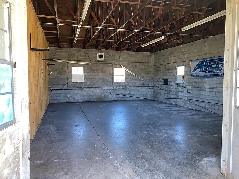 3916 Main St #2 — Photo 6