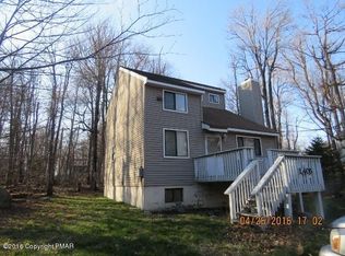 2725 Bonnyview Ln, Tobyhanna, PA 18466