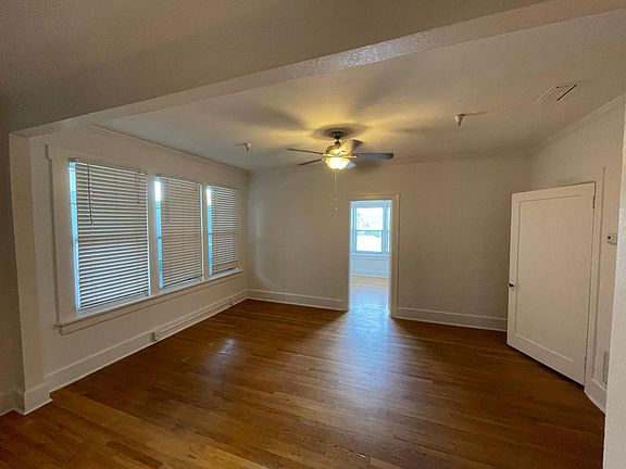 5th image of 809 W Platt St