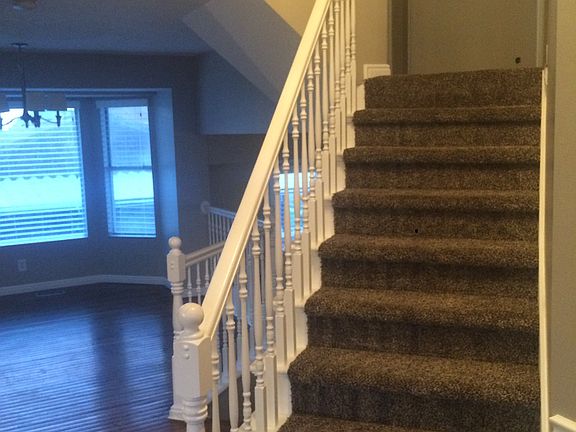 2nd image of 2218 W Kiwi Cir