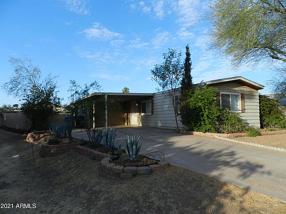 2nd image of 307 E Michelle Dr