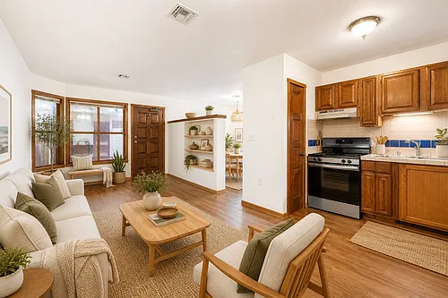 211 W Water St #207 Photo 1