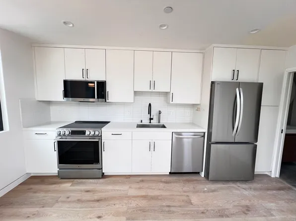 (undisclosed Address), Palo Alto, CA 94301
