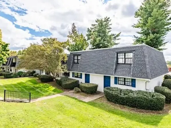 Huffman Mill Townhomes