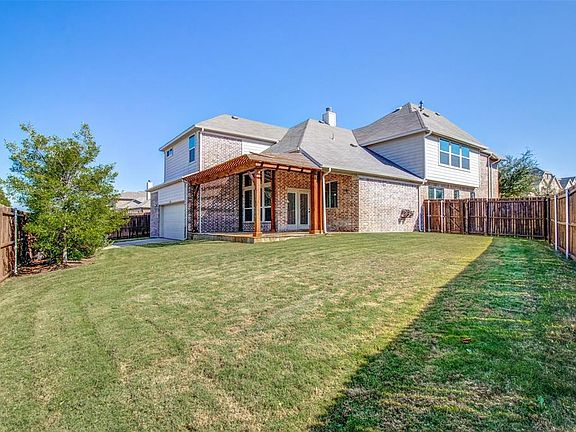 5th image of 4729 Upper Meadow Dr