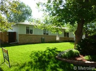 2850 S Olathe Ct, Aurora, CO 80013
