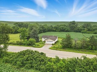 28329 270th St, Neola, IA 51559