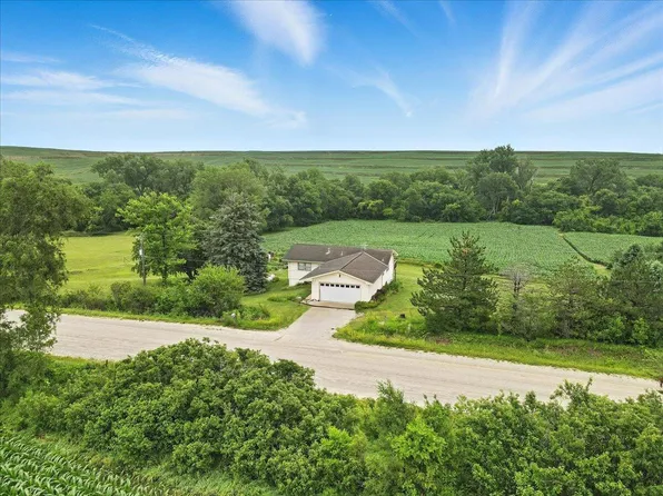 28329 270th St, Neola, IA 51559