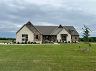 385 Cobb Rd, Leonard, TX 75452