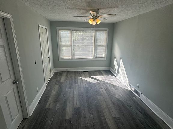 5th image of 15786 Mandalay Ave Unit 2