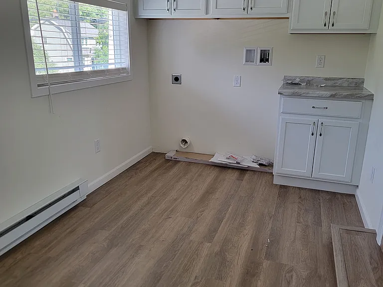 821 W South St — Photo 8