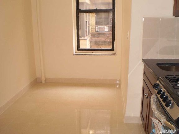 4th image of 8201 Britton Ave APT 4R
