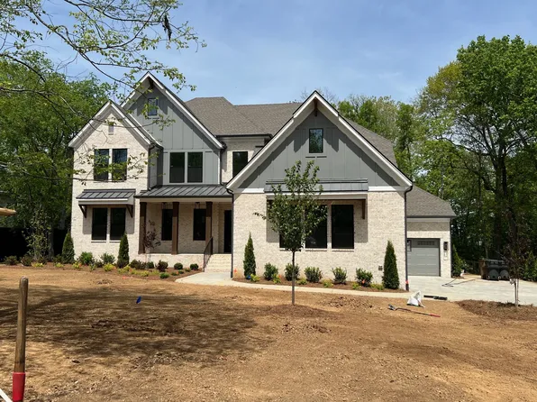 6812 Fleetwood Dr, Nashville, TN 37205