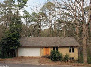 16 Flintwood Dr, Little Rock, AR 72227