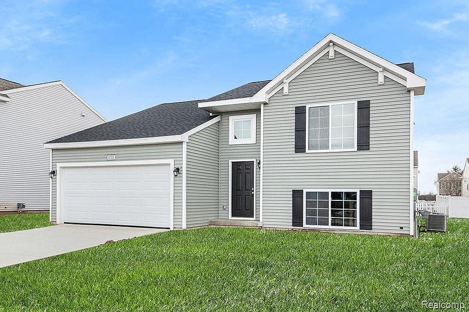 1st image of 2889 Jordan River Dr