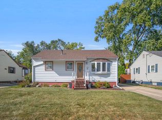 1920 61st St, Des Moines, IA 50322