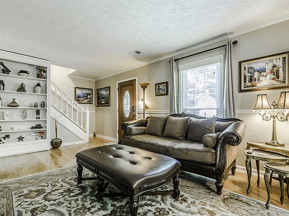 4th image of 419 Merrydale Dr