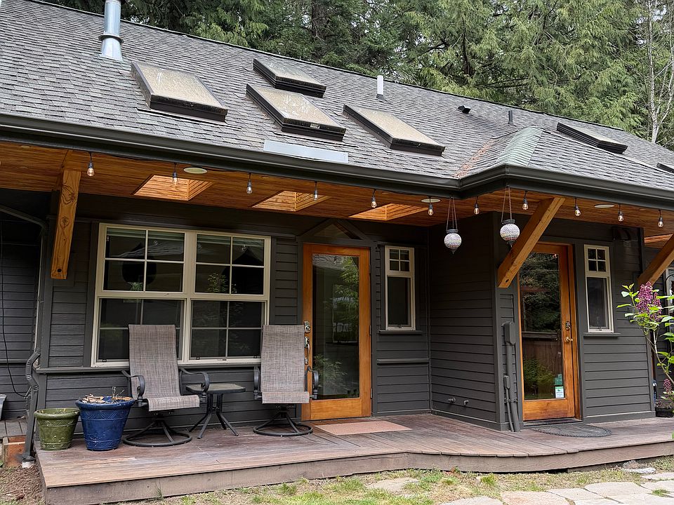1st image of 1727 Mount Baker Hwy #C
