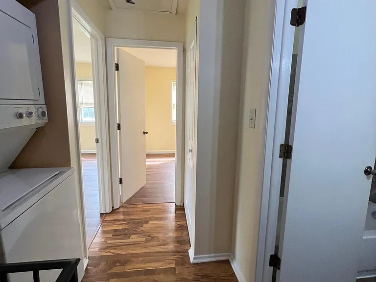 185 Rita Ct #B — Photo 9