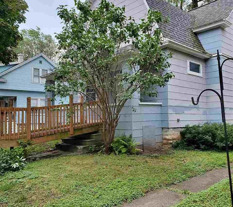 2nd image of 811 Kellogg St