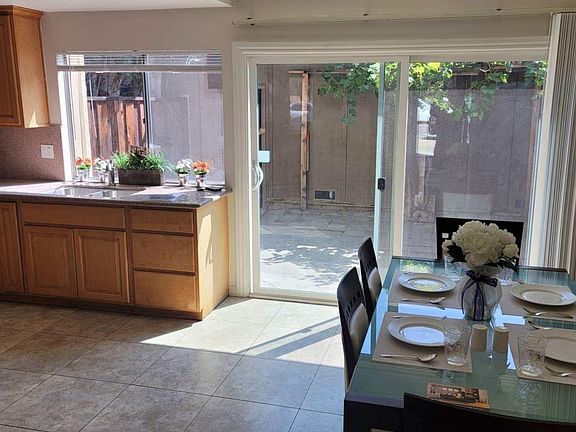 5th image of 2322 Mossdale Way