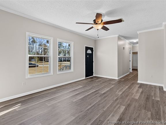 5th image of 156 Vermilion Dr