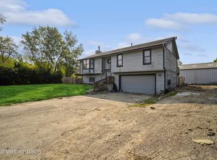 23689 N Midlothian Rd, Lake Zurich, IL 60047