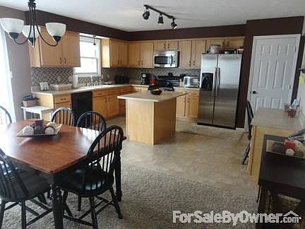 4th image of 5708 Thomas Dr